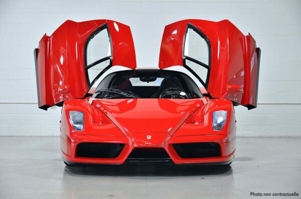 FERRARI ENZO PREMIERE MAIN
