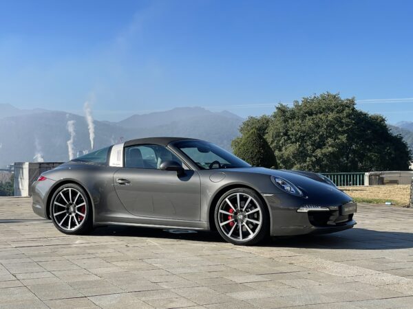PORSCHE 991 TARGA 4S