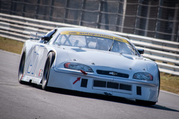 2008 CHEVROLET MONTE CARLO