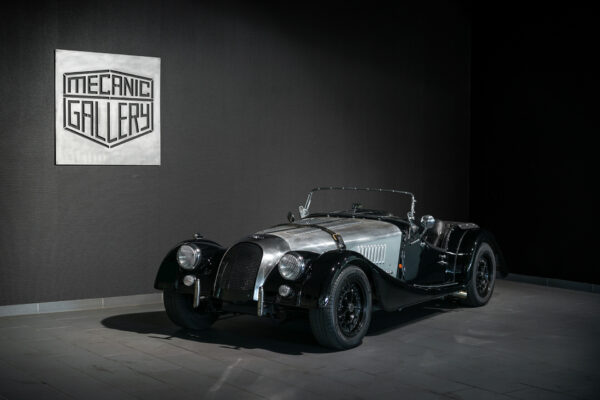 MORGAN PLUS 8 V8 3.9