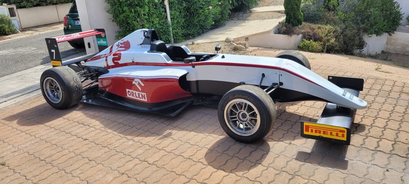 FORMULE 4 TATUUS ABARTH