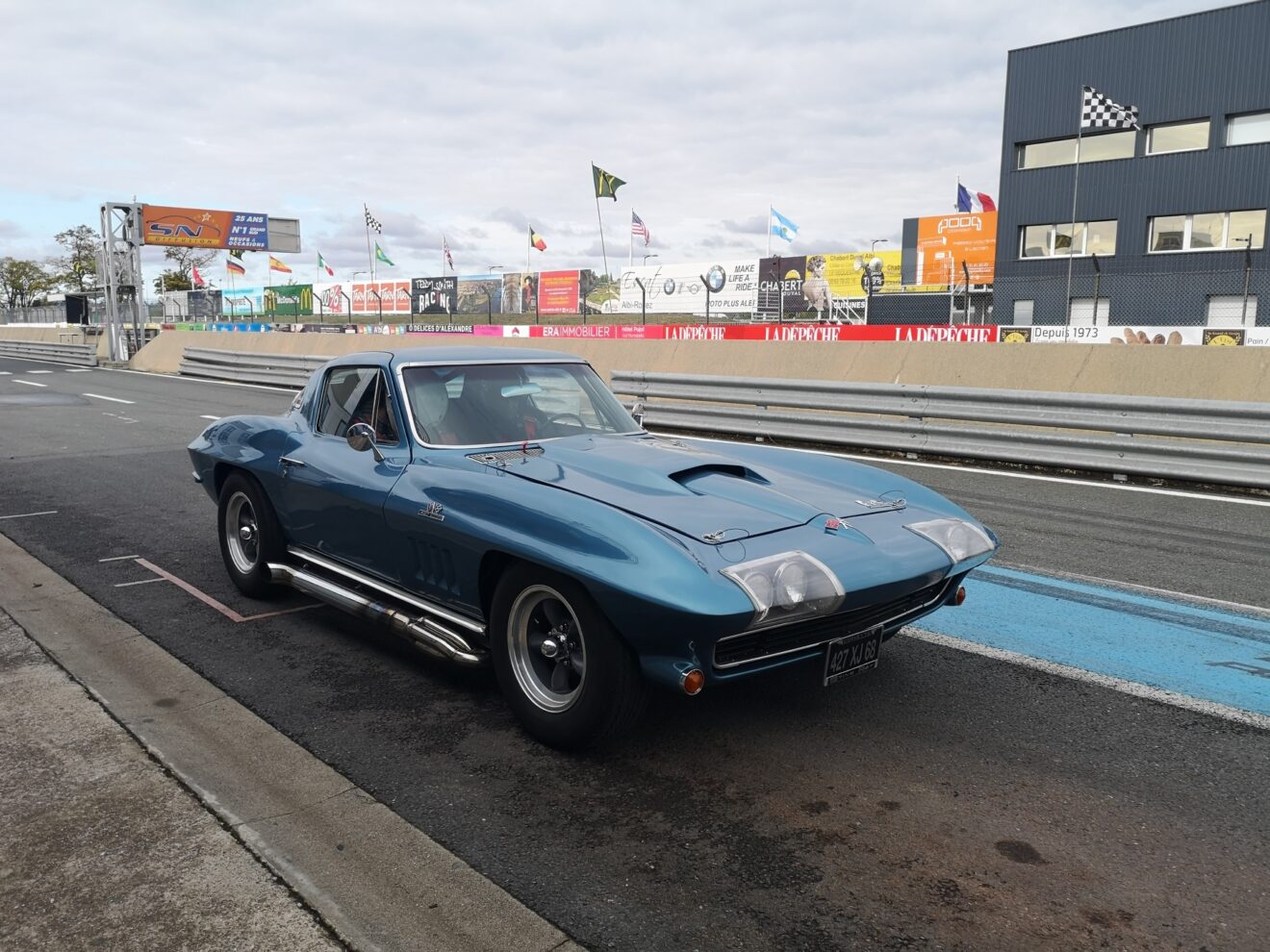 CORVETTE C2 COMPETITION