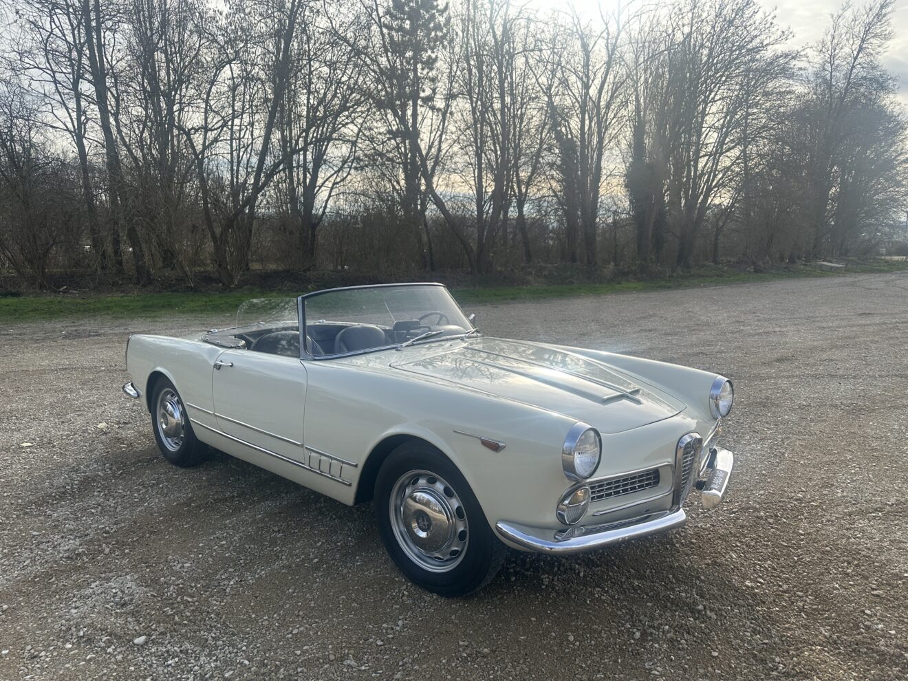 ALFA ROMÉO 2000 TOURING SPIDER 1961