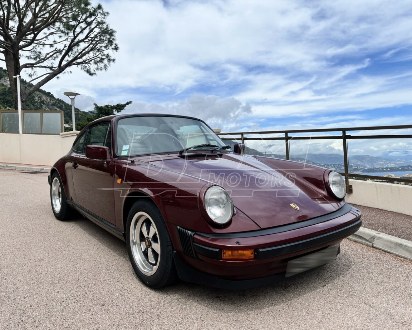 PORSCHE 911 SC 3.0L