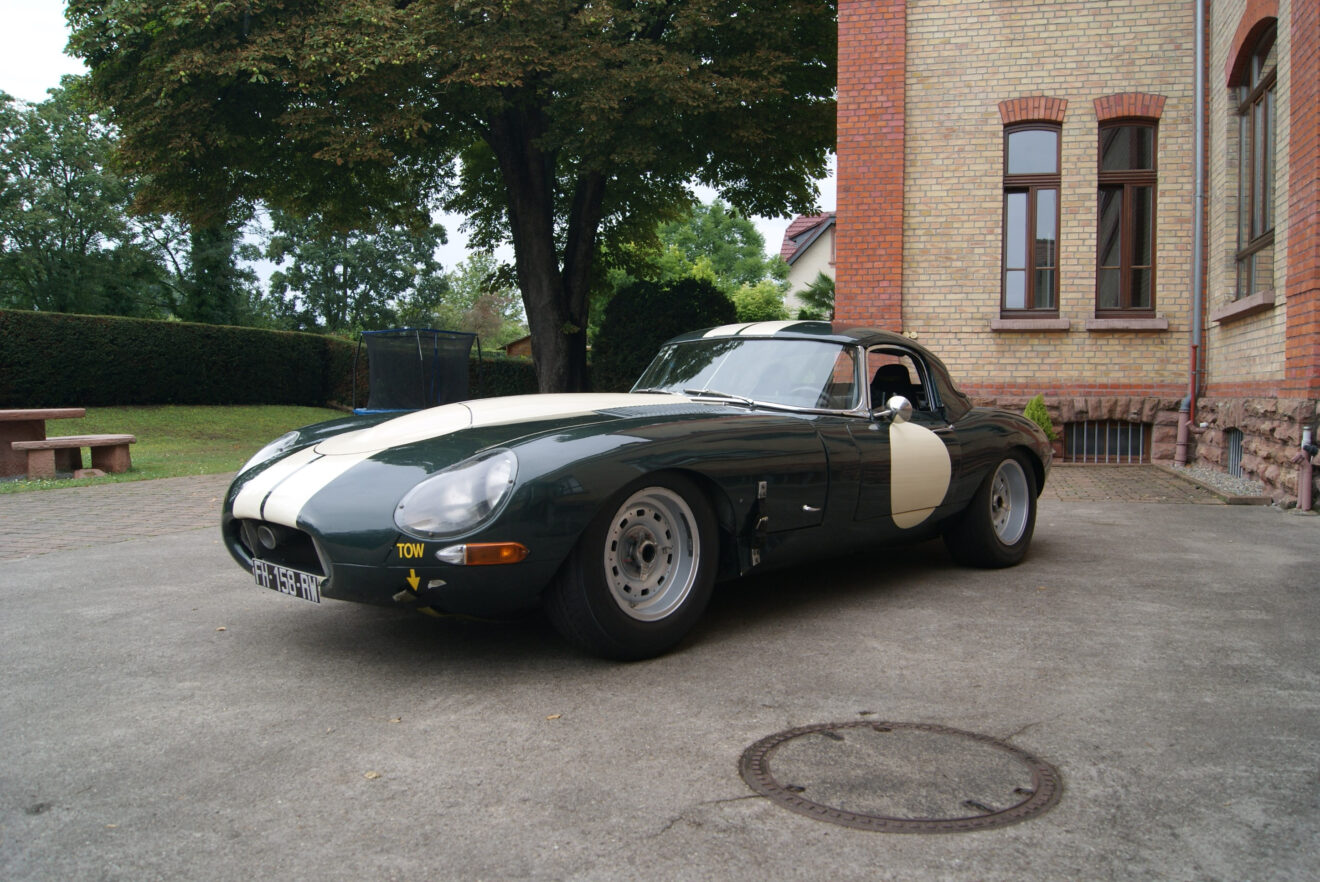 JAGUAR E-TYPE CABIOLET SEMI LIGHTWEIGHT