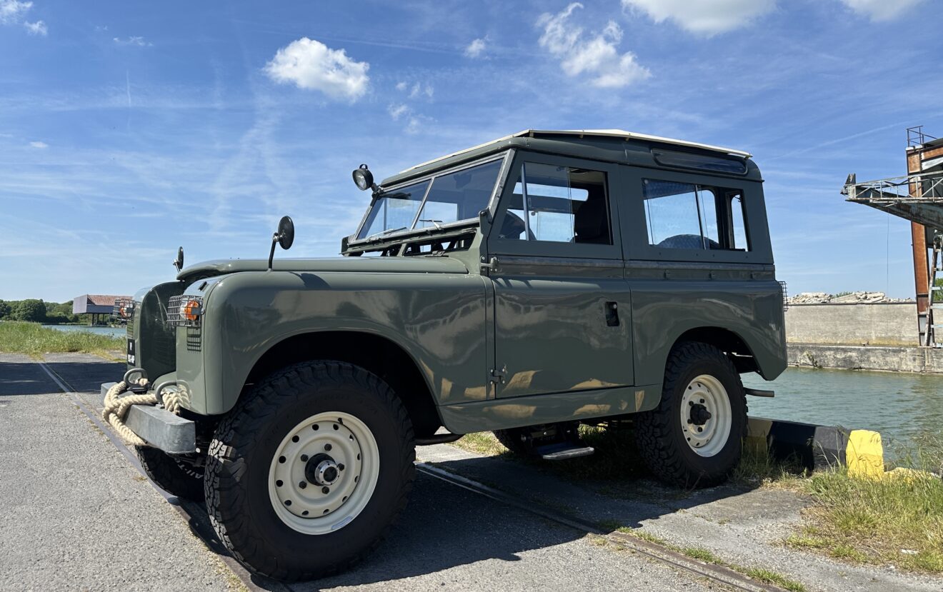 LAND ROVER 88 SERIE IIA 1968