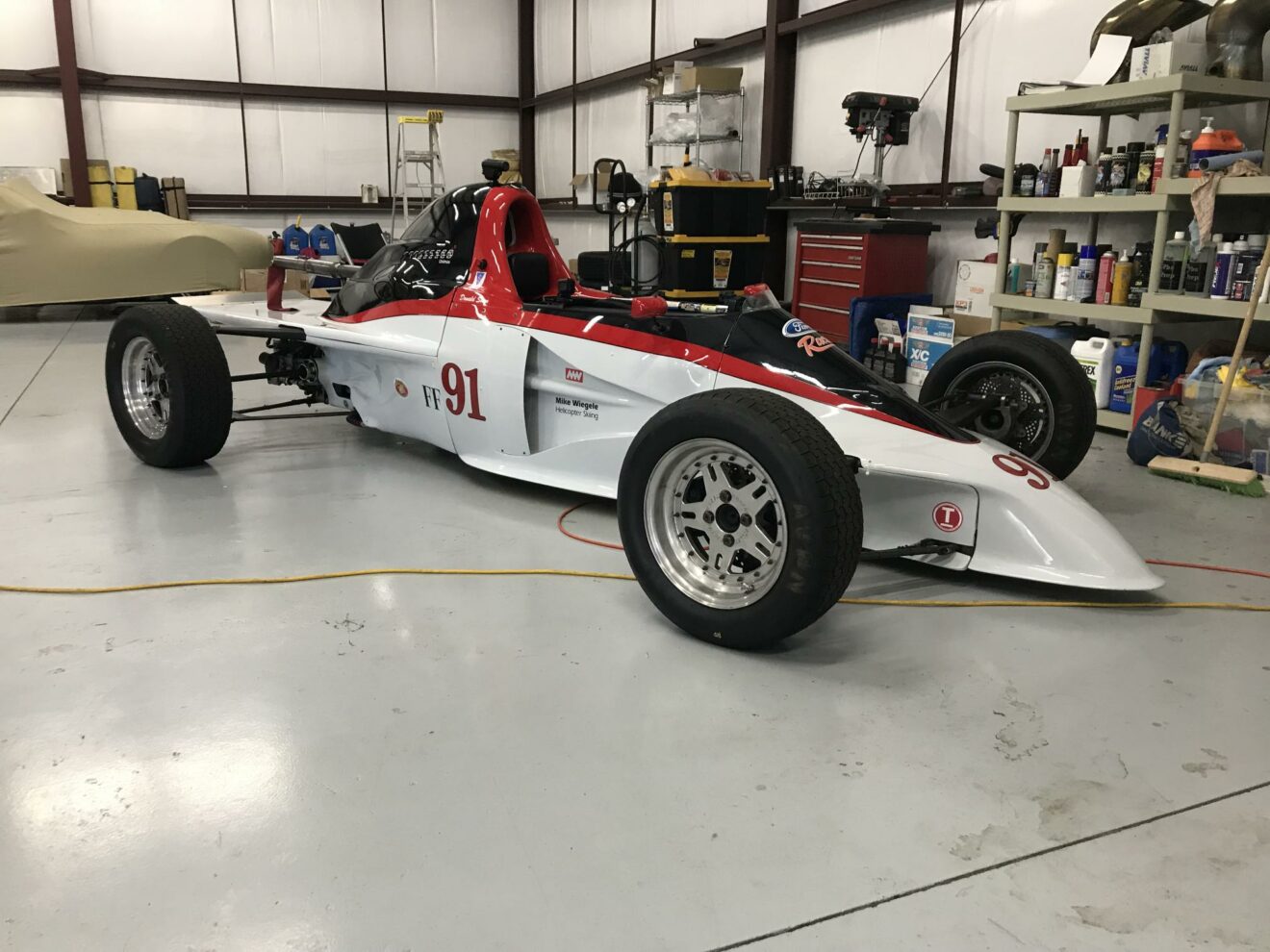 SWIFT DB1 FORMULE FORD