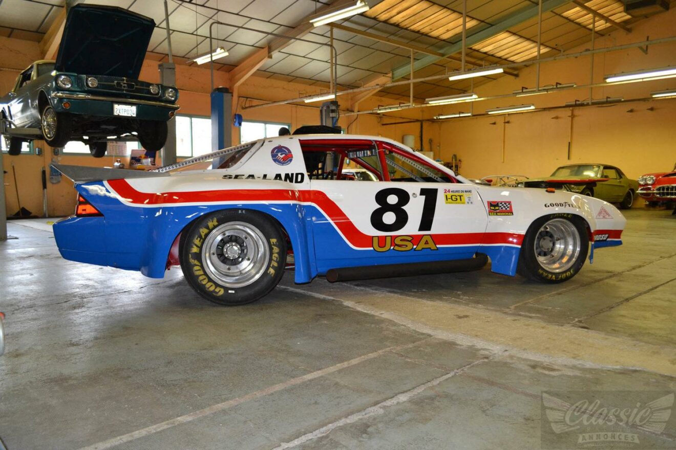 CHEVROLET CAMARO LE MANS 1982