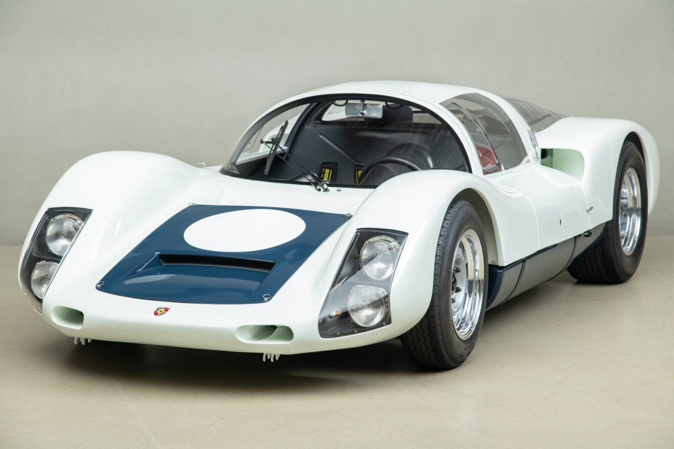 PORSCHE 906 CARRERA 6