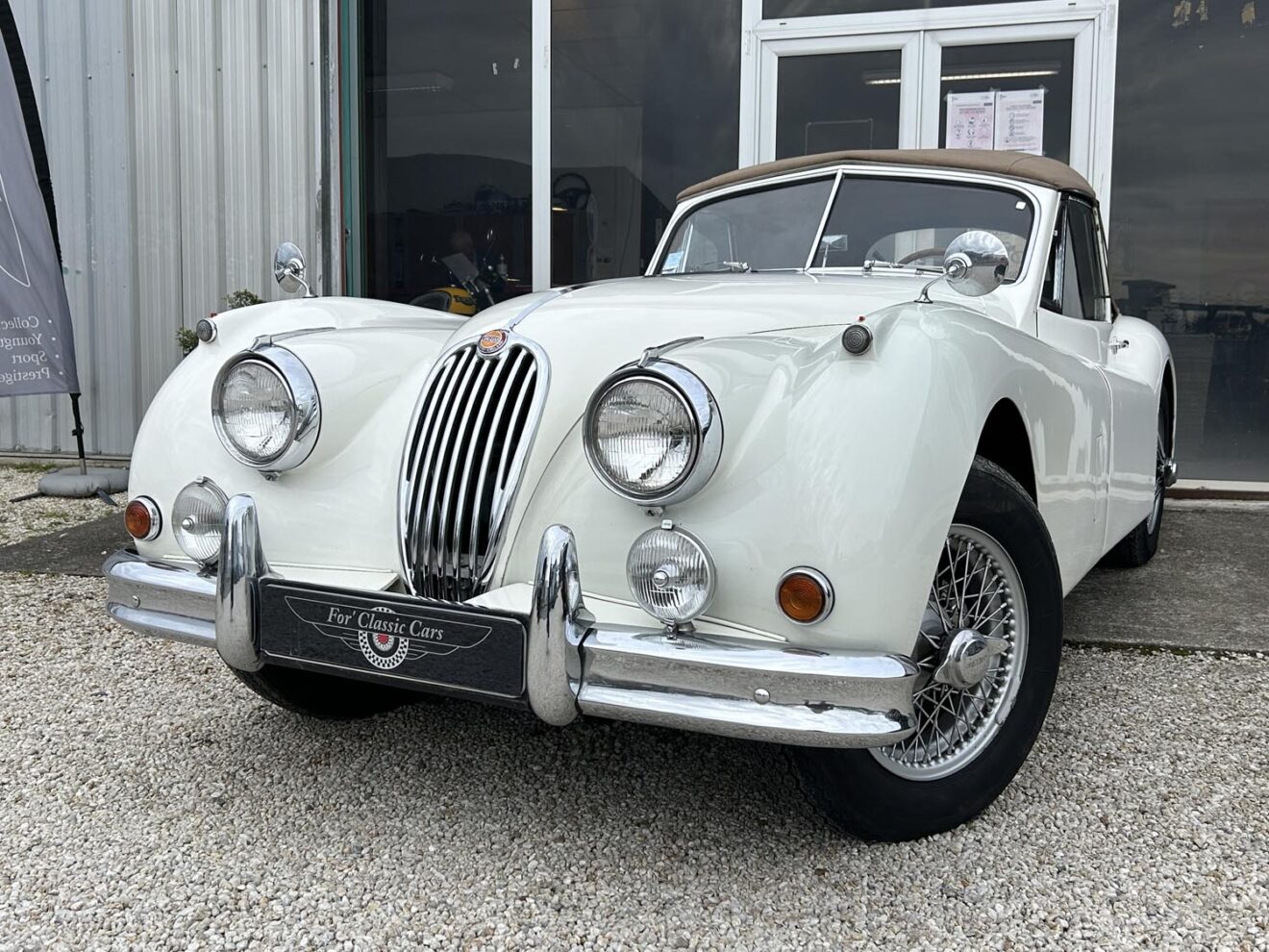JAGUAR XK140 CABRIOLET