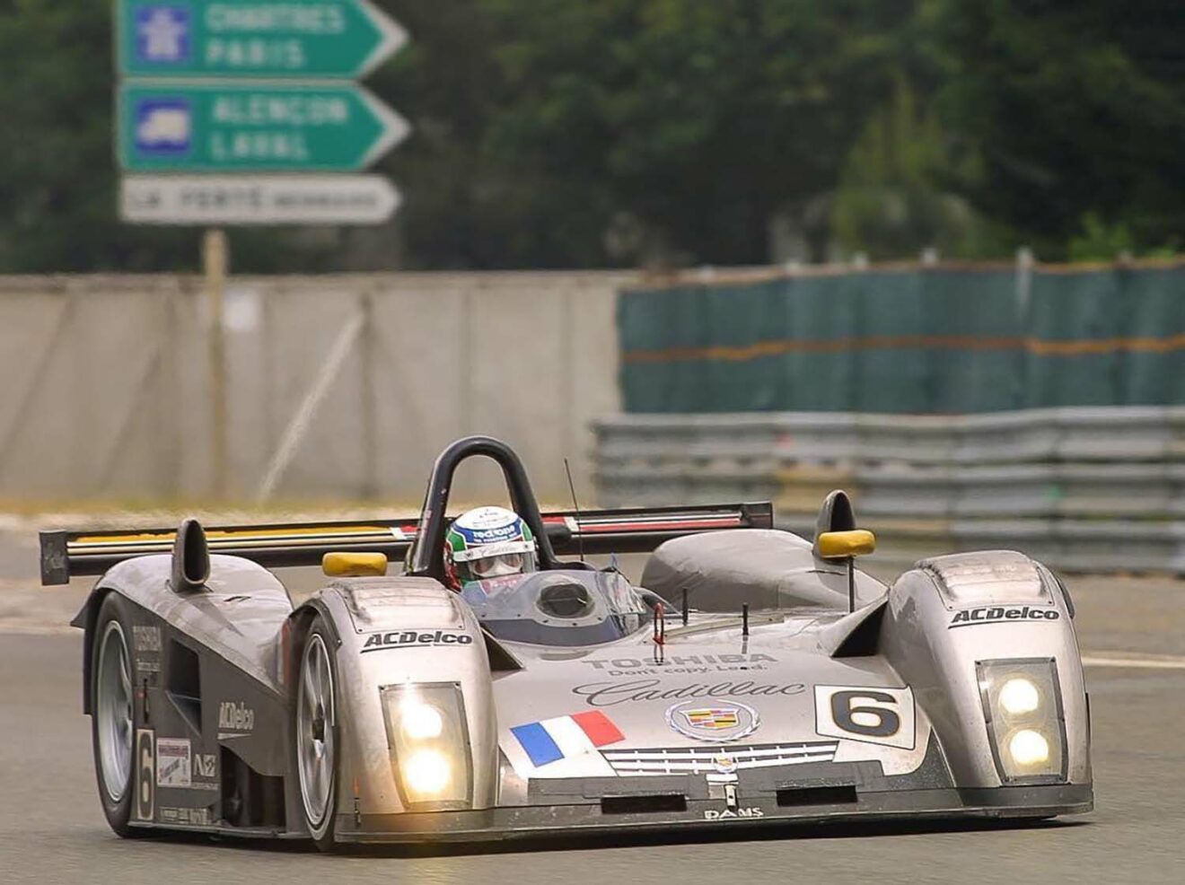 CADILLAC LMP 900 SPORT-PROTOTYPE