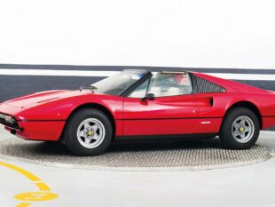 FERRARI 308 GTS