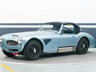 AUSTIN-HEALEY 3000 MK II (BT7)