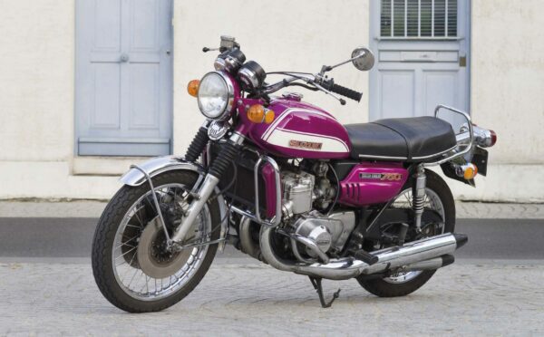 SUZUKI GT 750 J