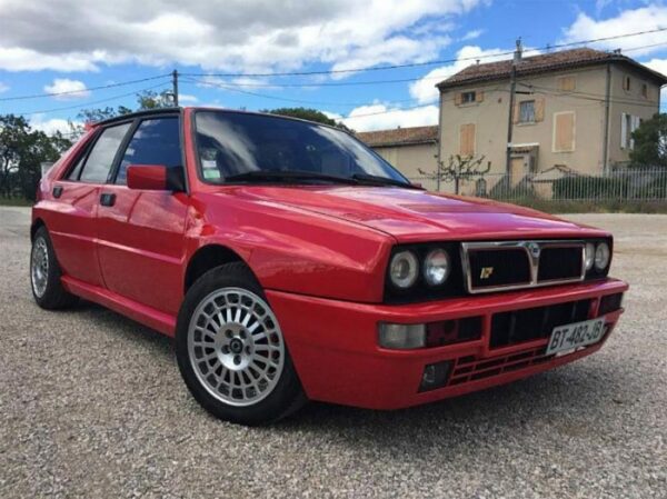 LANCIA DELTA HF INTEGRALE TYPE 831.