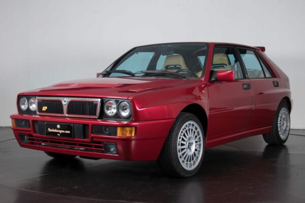 DELTA HF INTEGRALE EVO 2 "DEALERS COLLECTION" LIMITED EDITION