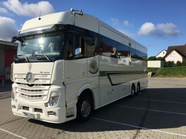 KETTERER CONTINENTAL LUXURY MOTORHOME