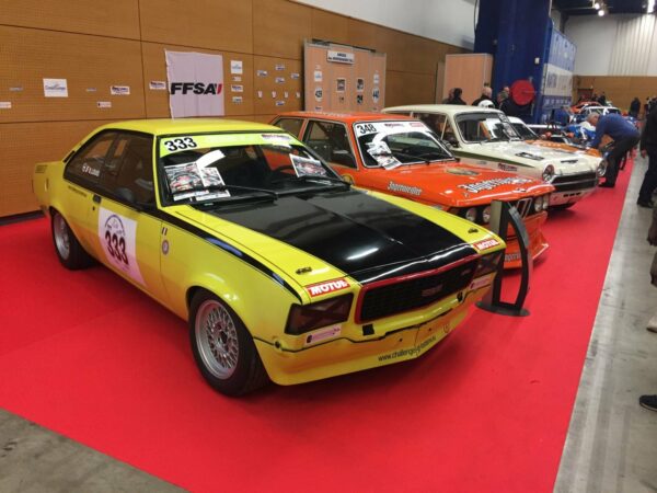 OPEL COMMODORE GSE FULL GROUPE 2 FIA