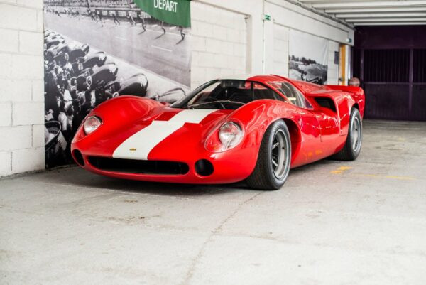 LOLA T70 MkIII