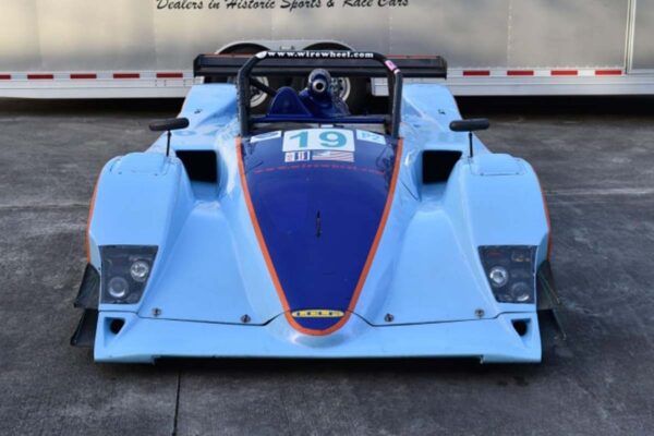 LOLA B2K/40 LMP 675