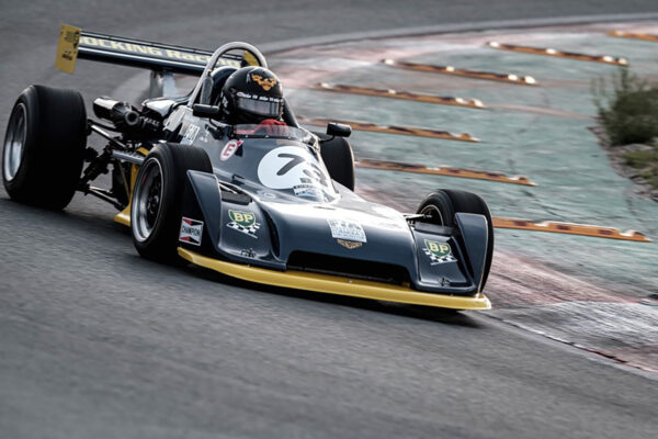 CHEVRON B38 TOYOTA F3