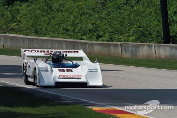 McLAREN M8F CAN-AM