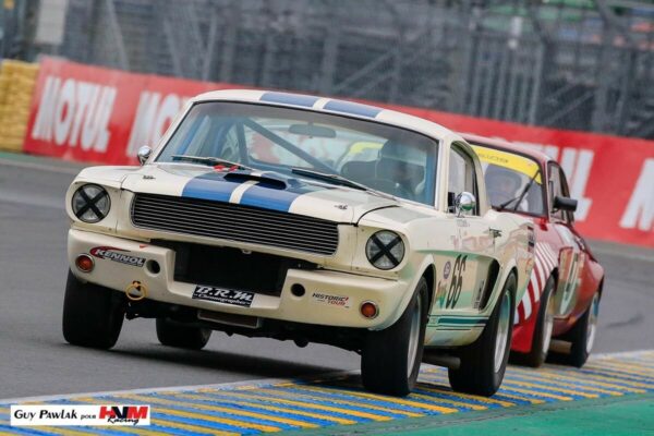 FORD MUSTANG FIA