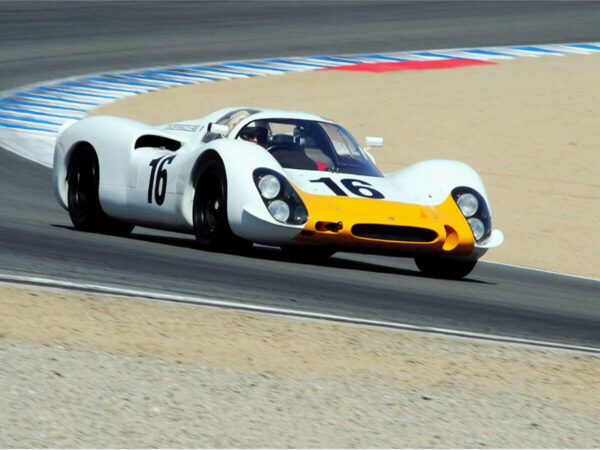 PORSCHE 908 SHORT TAIL COUPE USINE