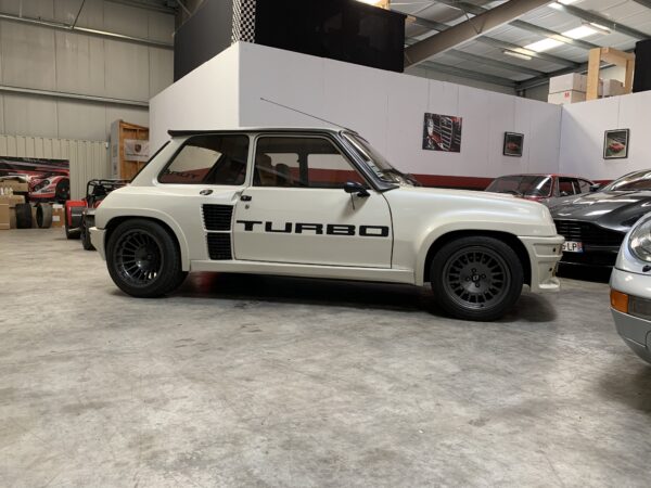 RENAULT 5 TURBO 2