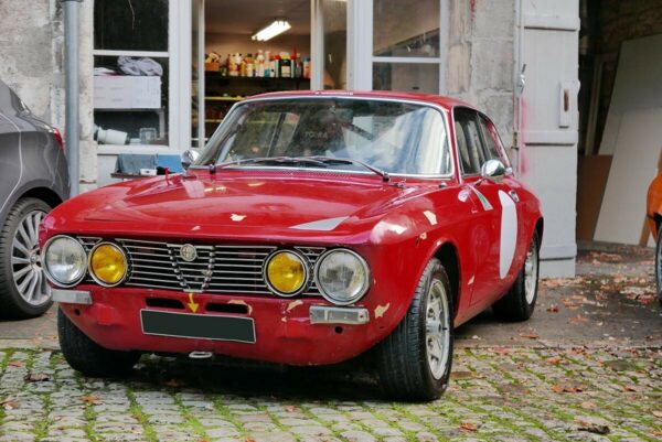 ALFA ROMEO GIULIA GTV 2000 GR1