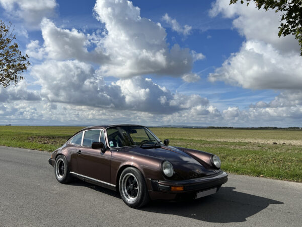 PORSCHE 911 3.0L CARRERA