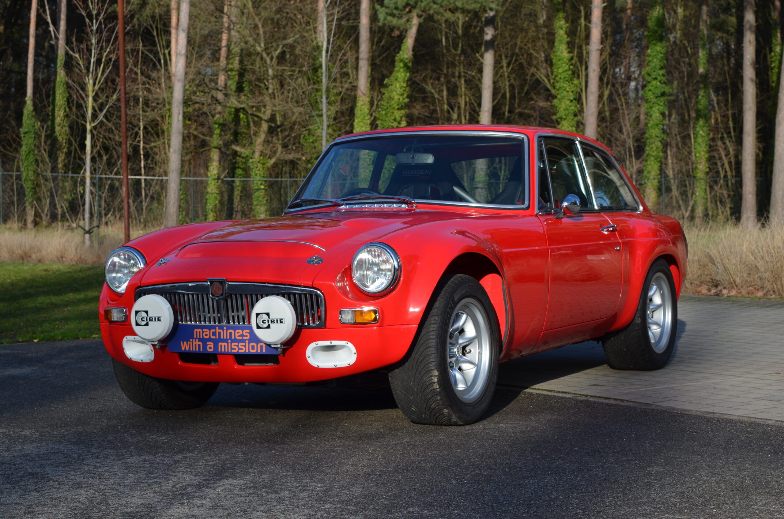 MGB GT V8 “SEBRING” Classic & Racing
