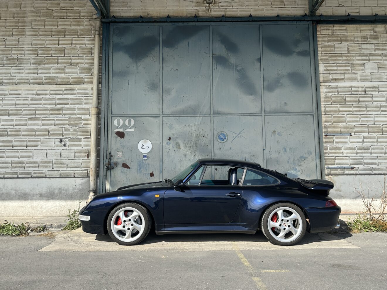 PORSCHE 993 TURBO