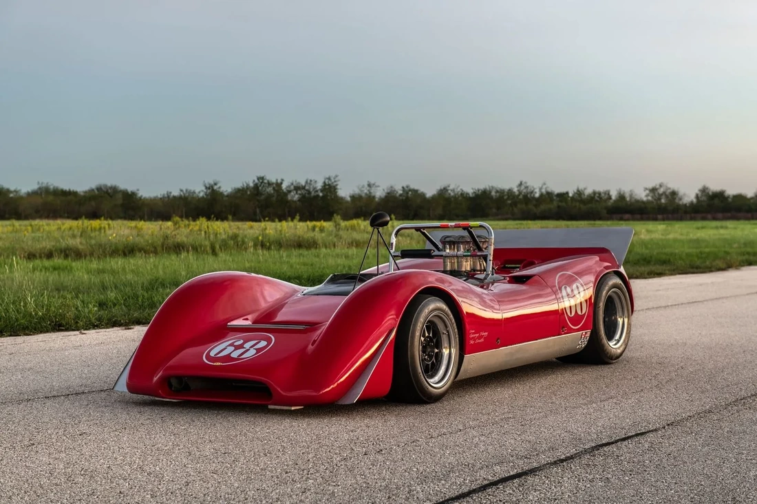 LOLA T160 CAN-AM