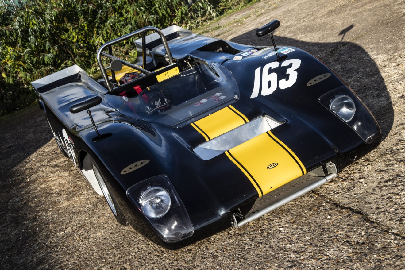 LOLA T212 FVC