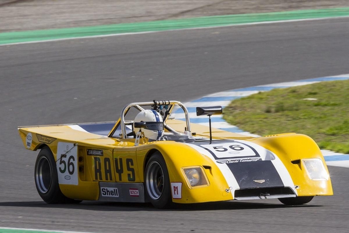 CHEVRON B19