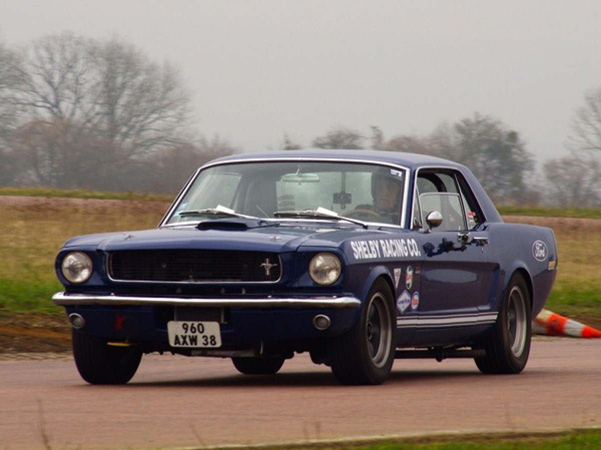 COUPÉ MUSTANG 1966