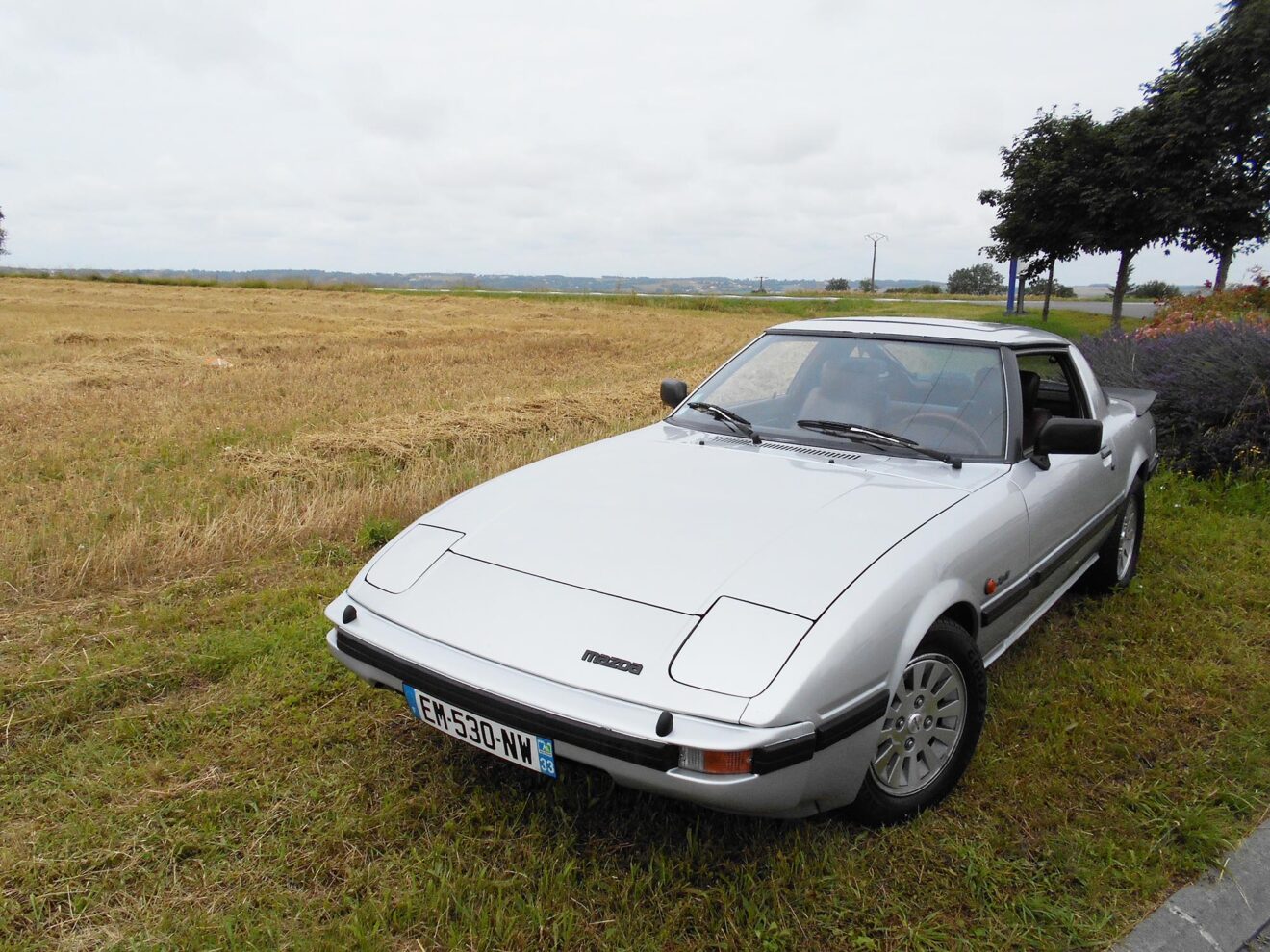 MAZDA RX7